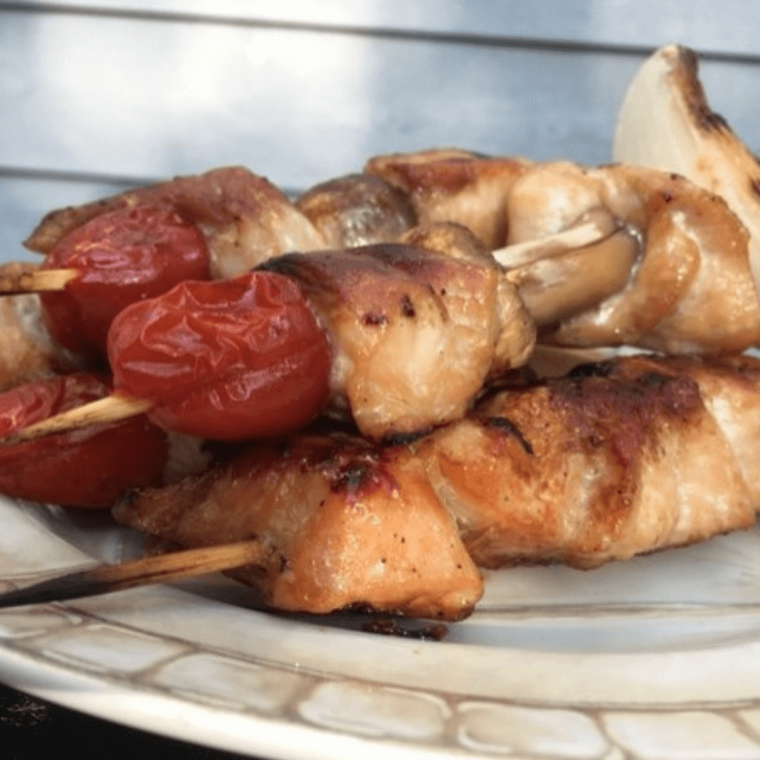 Chicken kebabs on a plate